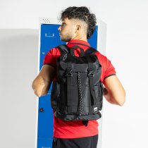 JOMA URBAN STREET HÁTIZSÁK FEKETE